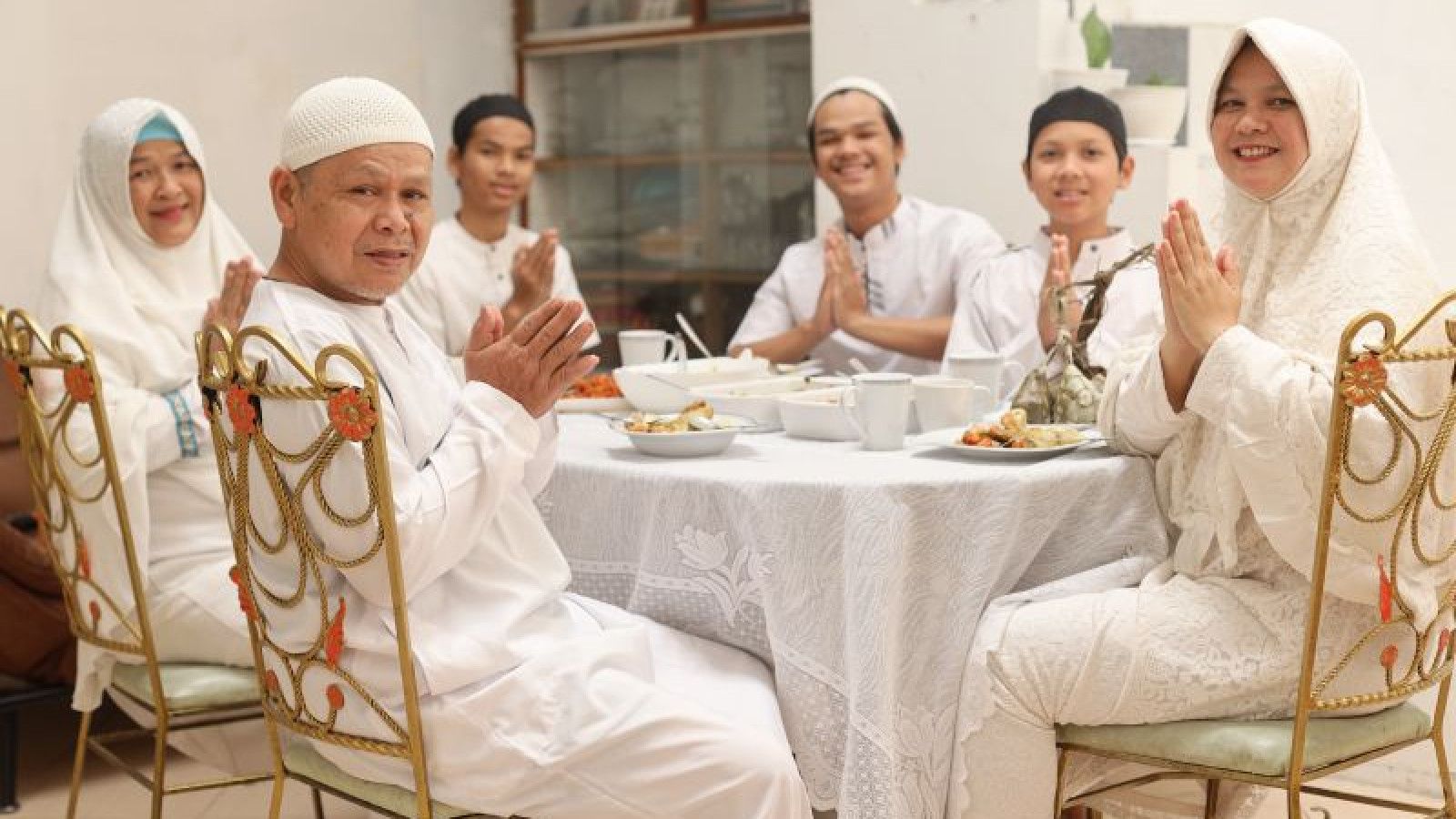 Menggali Makna Positif Idulfitri bagi Masyarakat