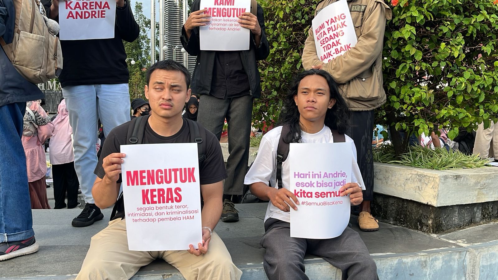 Jogja Bersuara untuk Andrie Yunus, Massa Aksi Minta Negara Desak Pengusutan Teror Air Keras : Kami Berikan Waktu 7 Hari