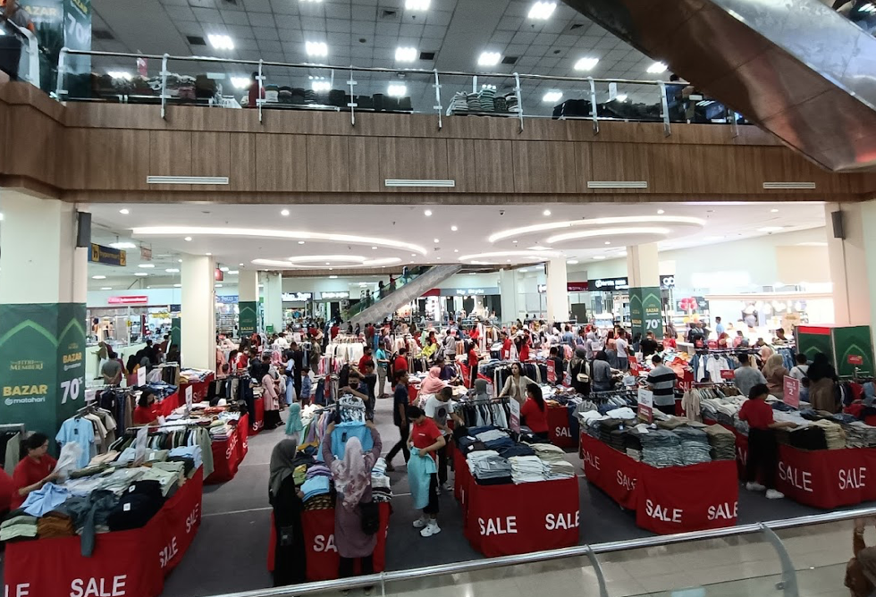 Menjelang Lebaran, Malang Town Square Dipadati Warga Berburu Kebutuhan Hari Raya