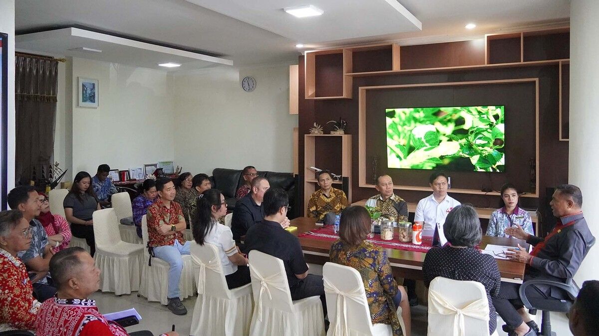 Pelaku Usaha Bahas Pengaktifan Kembali PHRI Maluku Bersama Kadis Pariwisata Baru