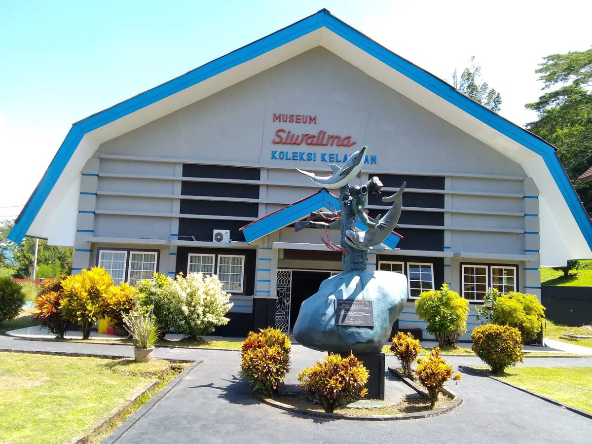 Pesona Sejarah dan Budaya Maluku di Museum Siwalima Ambon