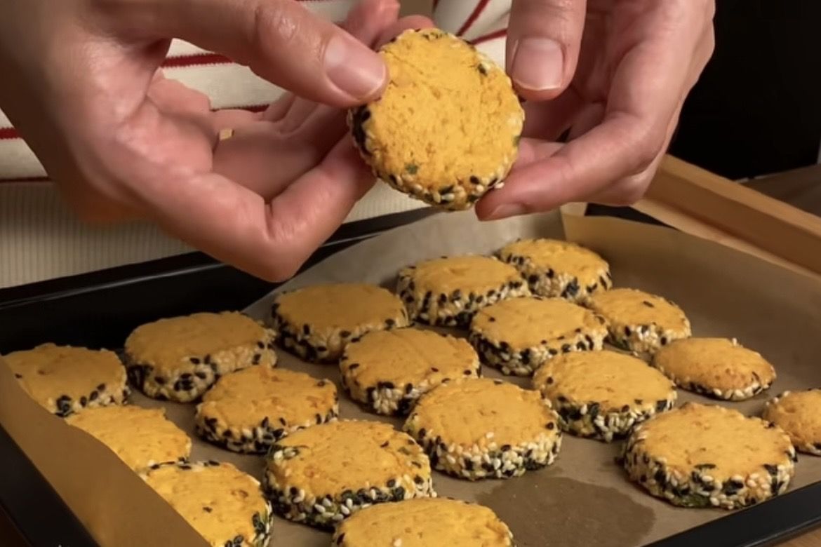 Lagi Viral! Resep Cheese Sable Cookies yang Lumer & Super Gurih