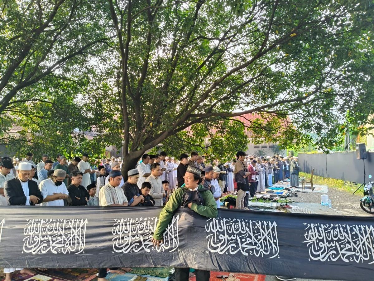 Jemaah Majelis Sabilun Nadhah Gelar Salat Idul Fitri Hari Ini di Depok