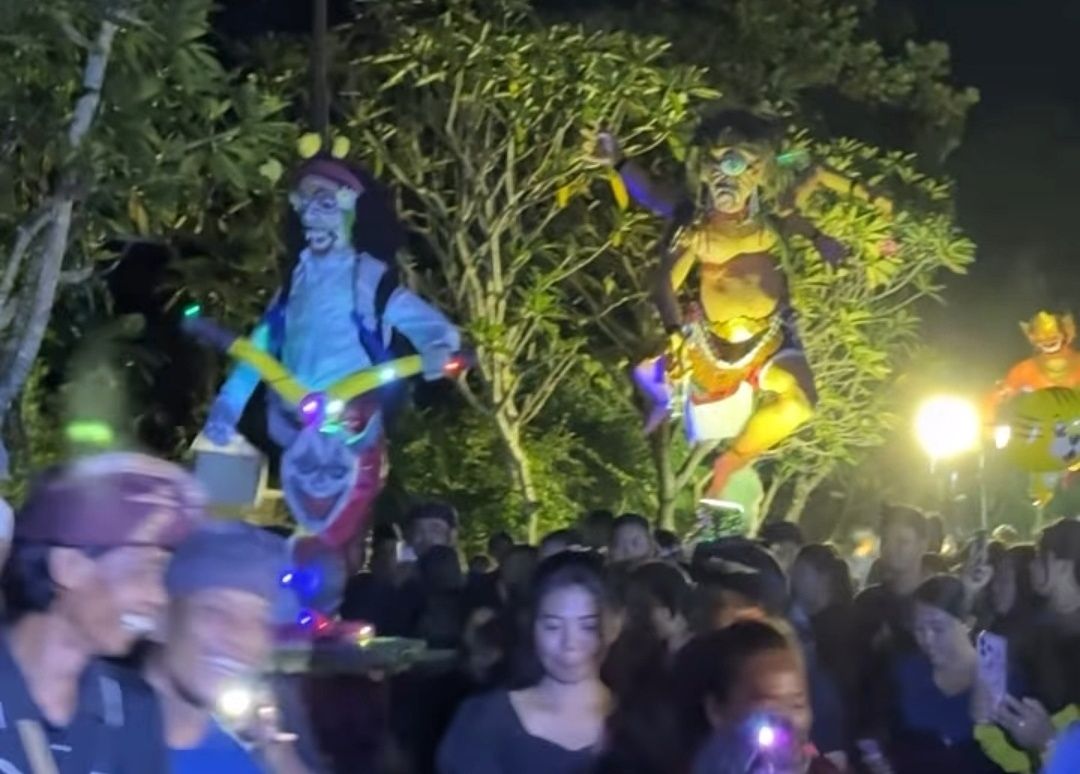 Meriah di Rampal, Pawai Ogoh-Ogoh Sambut Nyepi Padati Kota Malang
