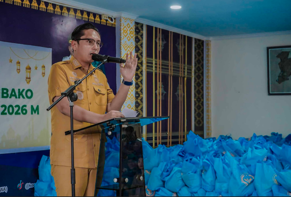 Pembagian 2.000 Sembako, Rico Waas Tekankan Kekuatan Solidaritas Warga Medan
