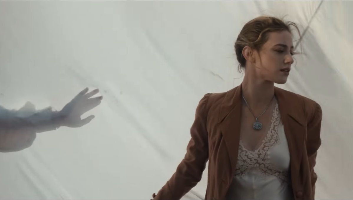 BTS Resmi Comeback, Perkenalkan SWIM dari Album Arirang : Ada Lili Reinhart di MV