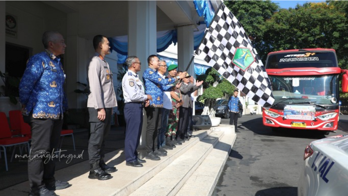 Pemkot Malang Berangkatkan 9 Armada Mudik Gratis, 332 Warga Pulang Kampung Lebaran