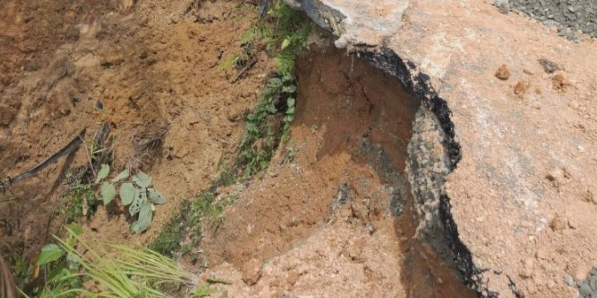 Akses Sempat Terputus, Jalan Lipat Kain–Lubuk Agung Kini Mulai Difungsikan