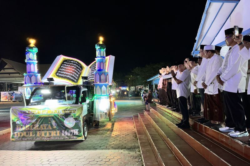 Puluhan Kendaraan Hias Ikuti Pawai Takbiran di Kabupaten Bulungan