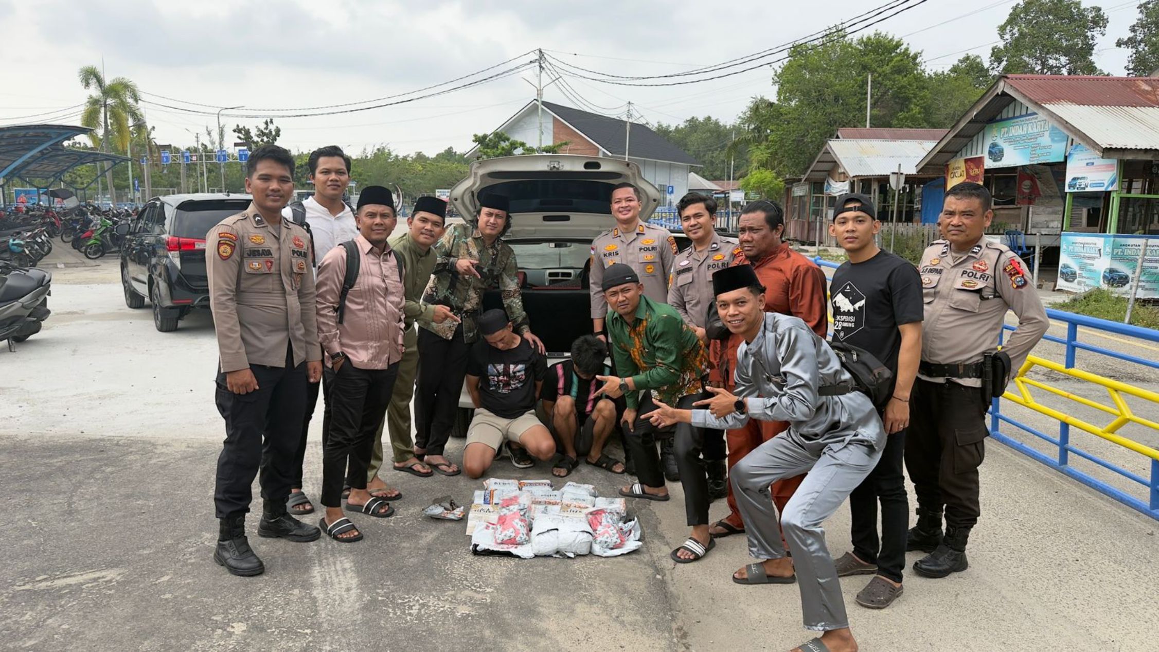 Polres Bengkalis Gagalkan Peredaran 13 Kg Sabu di Pelabuhan Roro Air Putih, Dua Pengedar Diamankan