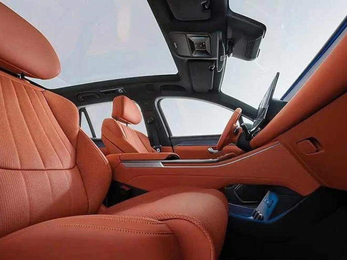 BYD Seal 08, Isi 5 Menit Bisa Jalan 400 Km