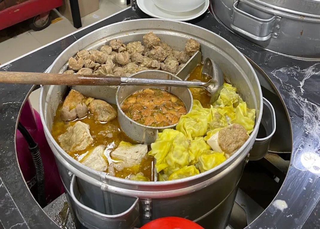 Rumah Bakso di Lawang Jadi Favorit Pecinta Kuliner, Sajikan Beragam Varian Menggugah Selera