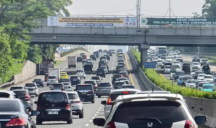 Lebaran H+2, Arus Kendaraan di Ruas Tol Malang - Pandaan Meningkat Tajam