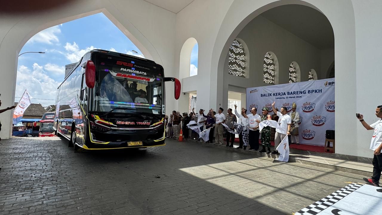 675 Perantau Lampung Diberangkatkan Gratis ke Jawa oleh BPKH