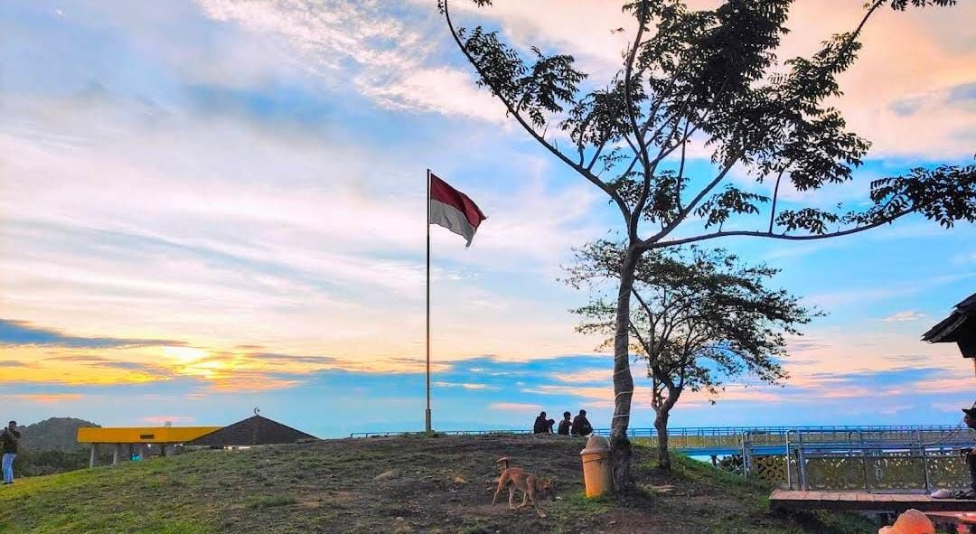 5 Tempat Sunrise Terbaik di Kotabaru, View-nya Bikin Takjub!