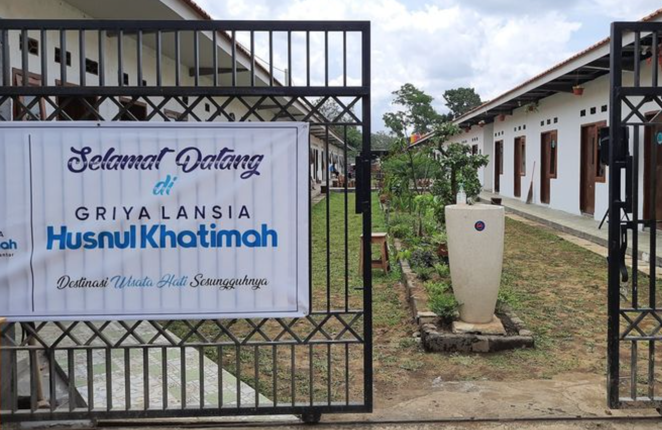 Griya Lansia Husnul Khatimah Malang, Tempat Pulang Terakhir bagi Lansia Terlantar