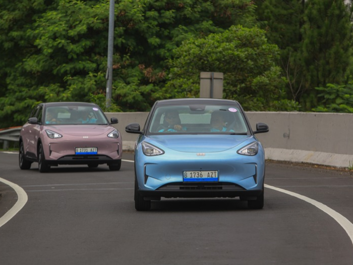 Geely EX5 Pimpin C-SUV, Penjualan Geely Nyaris 2x Lipat