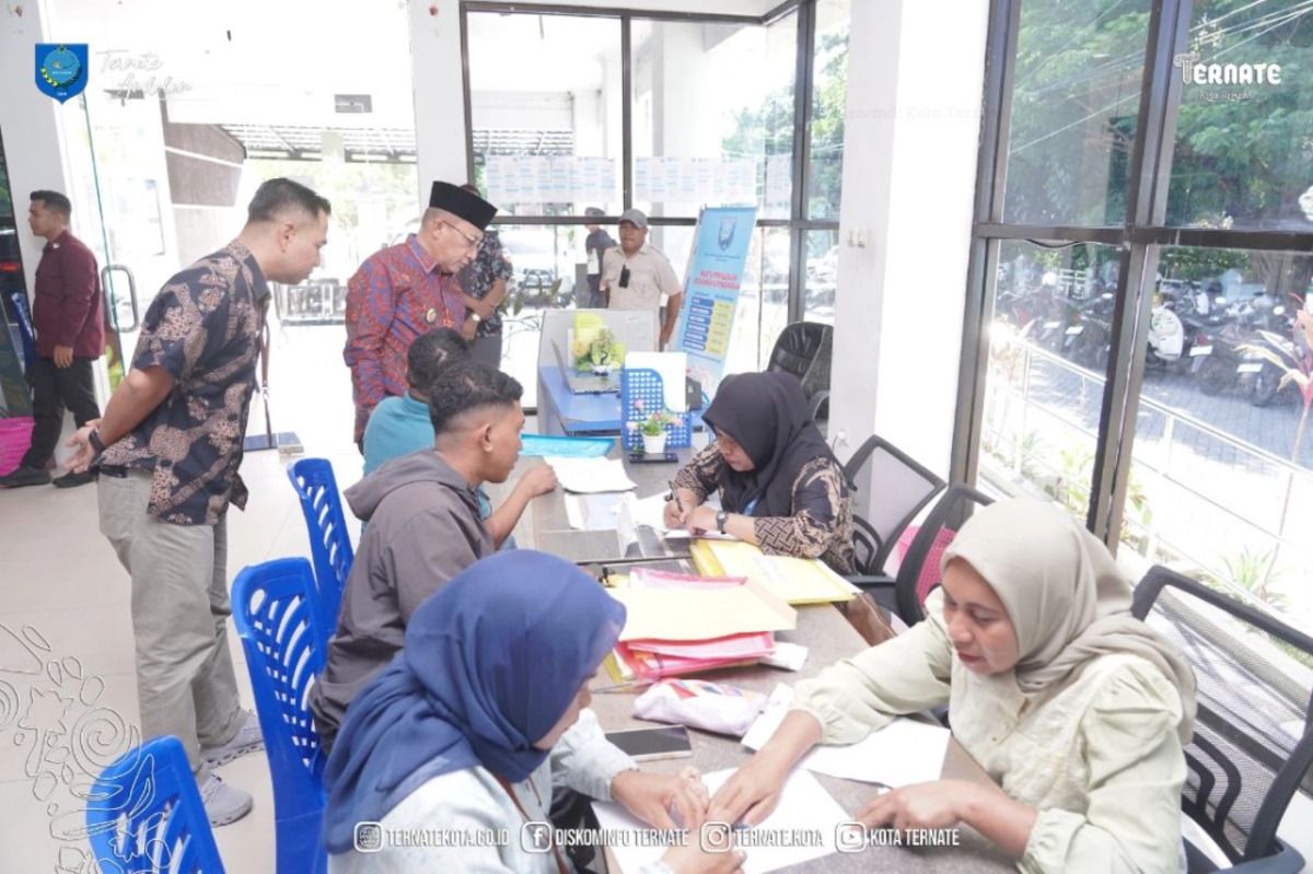 Usai Libur Idul Fitri, Wali Kota Ternate Cek Langsung Pelayanan Publik