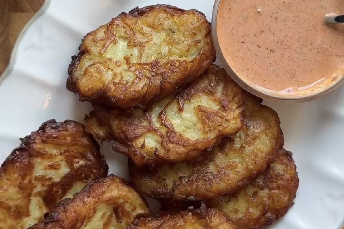Resep Garlic Parmesan Hashbrown, Camilan Simpel Rasa Restoran