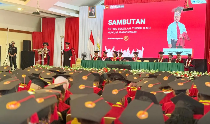 Wisuda STIH Manokwari: 224 Sarjana Hukum Lulus, Kampus Bersiap Bertransformasi Menjadi Institut