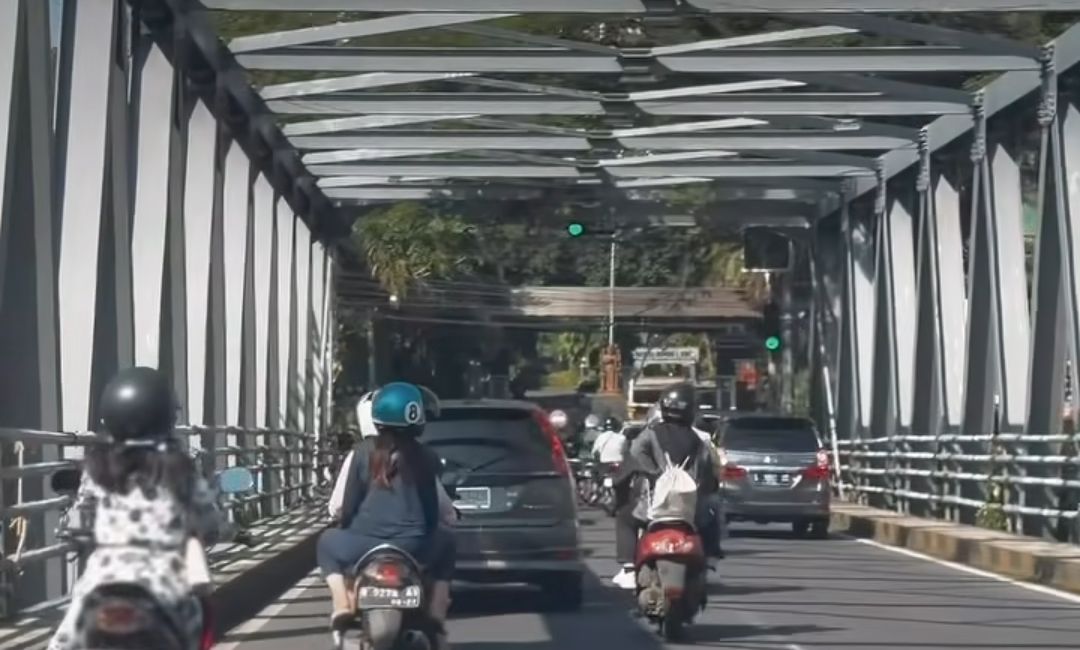 Jembatan Soekarno Hatta, Titik Nostalgia yang Selalu Dirindukan Warga Malang