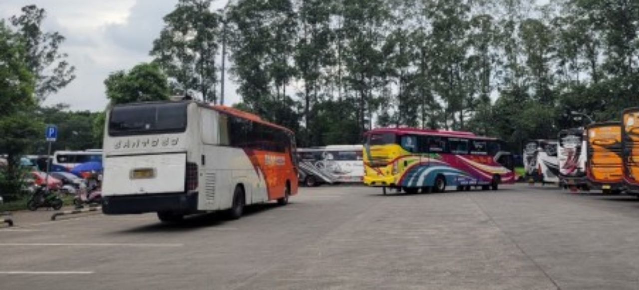 Rute Bus dan Angkot di Kabupaten Tangerang, Panduan Lengkap untuk Masyarakat dan Pendatang
