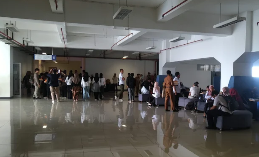 Gelombang Resign Usai Lebaran, Ini Alasan Banyak Karyawan Memilih Mundur di Hari Pertama Kerja