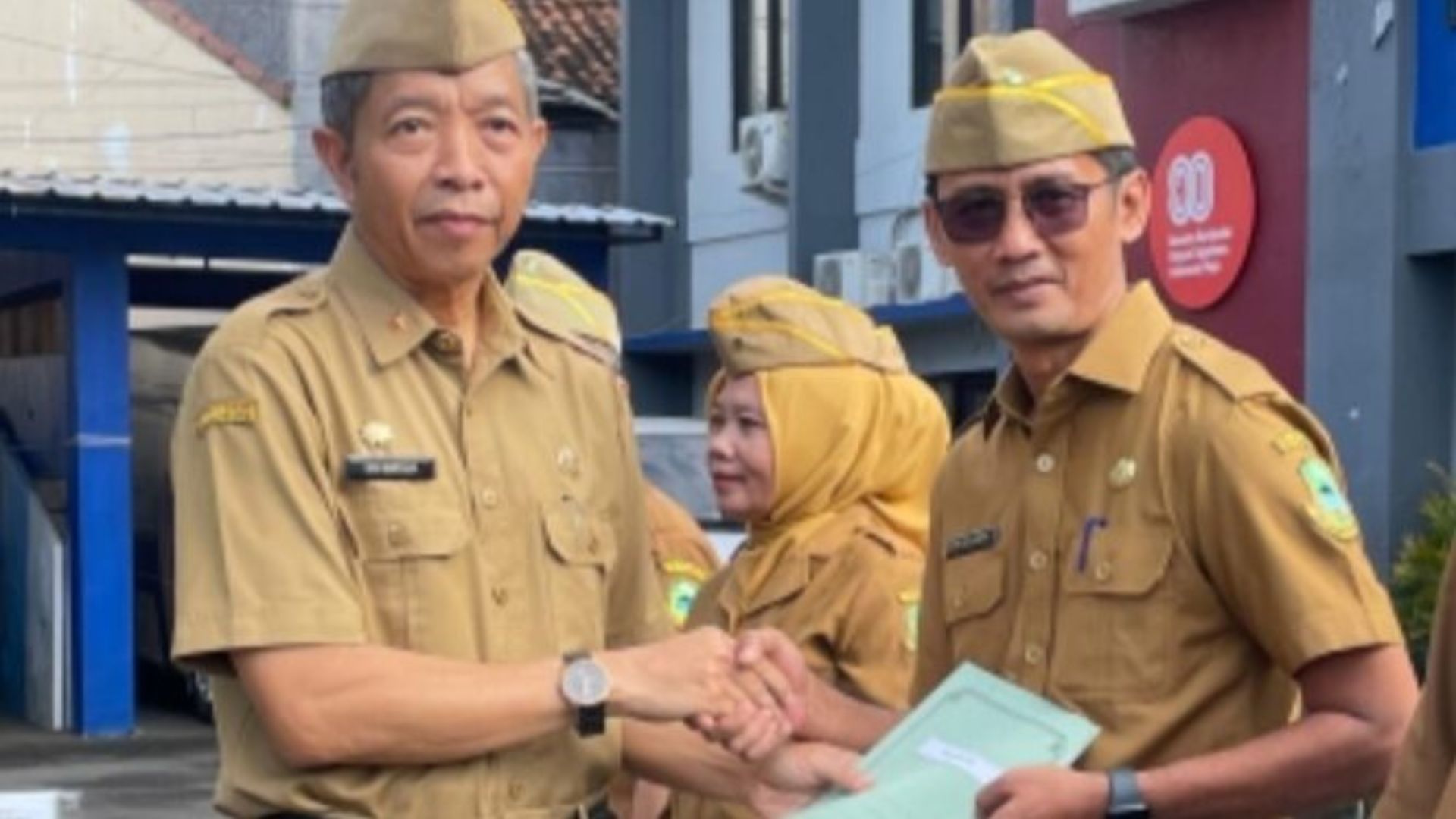 Lima ASN Diskominfo Kuningan Terima SK Kenaikan Pangkat