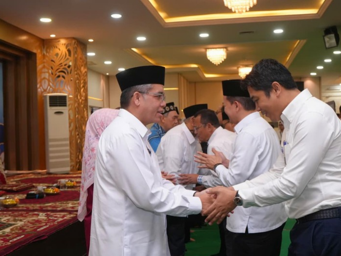 Menaker Minta Layanan Kemnaker Nggak Boleh Down Lagi