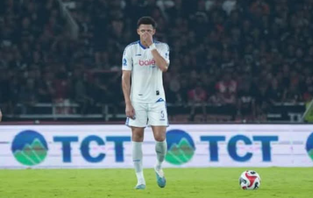 Kabar Baik Singo Edan. Walisson Maia Siap Comeback, Lini Belakang Arema FC Berpeluang Bangkit