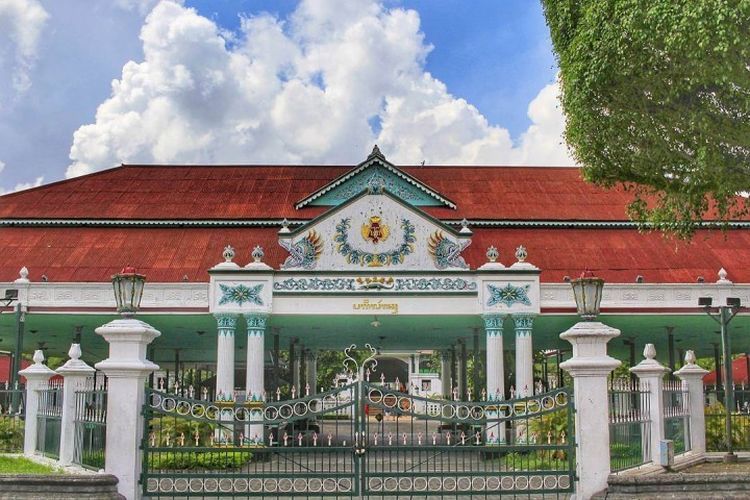 Singgung Gentengisasi , Guru Besar UGM Sebut Pelestarian Bangunan Pusaka Kunci Ekonomi Kota