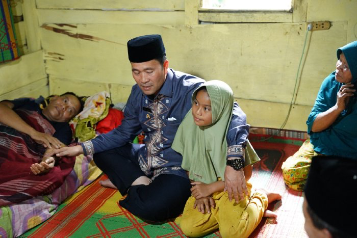 Bupati Aceh Tengah Beri Dukungan untuk Keluarga yang Tertimpa Musibah