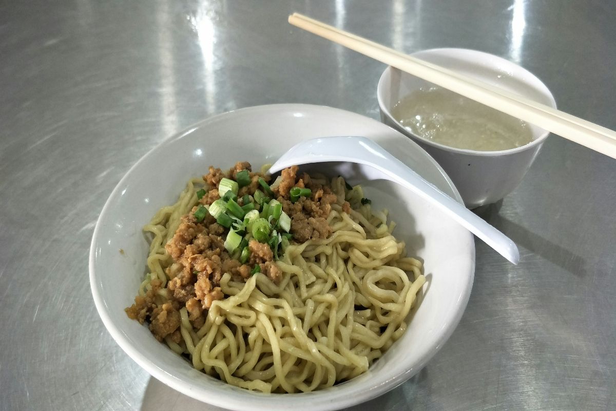 Cara Membuat Mie Ayam, Simpel Namun Bikin Kenyang