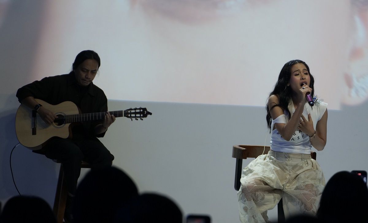 Maudy Ayunda Perkenalkan Soundtrack Para Perasuk : Aku yang Engkau Cari dan Di Tepi Lamunan