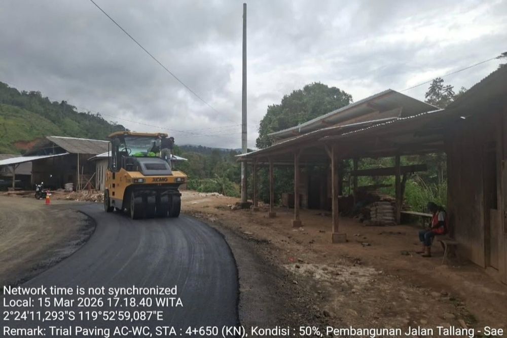 Gubernur Sulsel Pastikan Pembangunan Akses Jalan Seko Luwu Utara, Dikerjakan Secara Bertahap