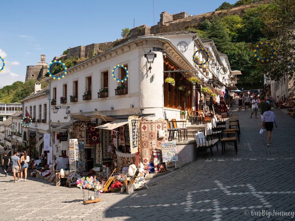 Bukan Lagi Rahasia! 5 Alasan Albania Jadi Destinasi Paling Dicari di Google 2026