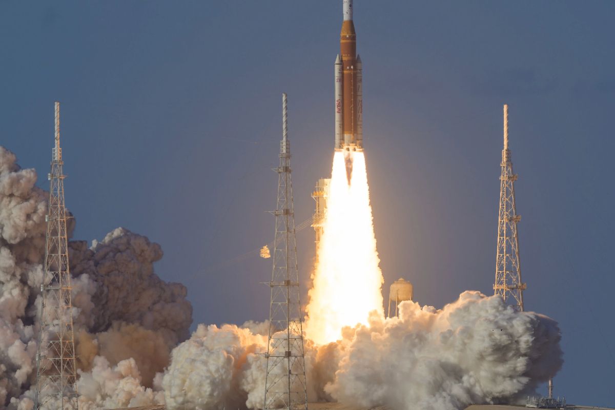 NASA Luncurkan Artemis II, Manusia Kembali ke Bulan Setelah Lebih dari 50 Tahun