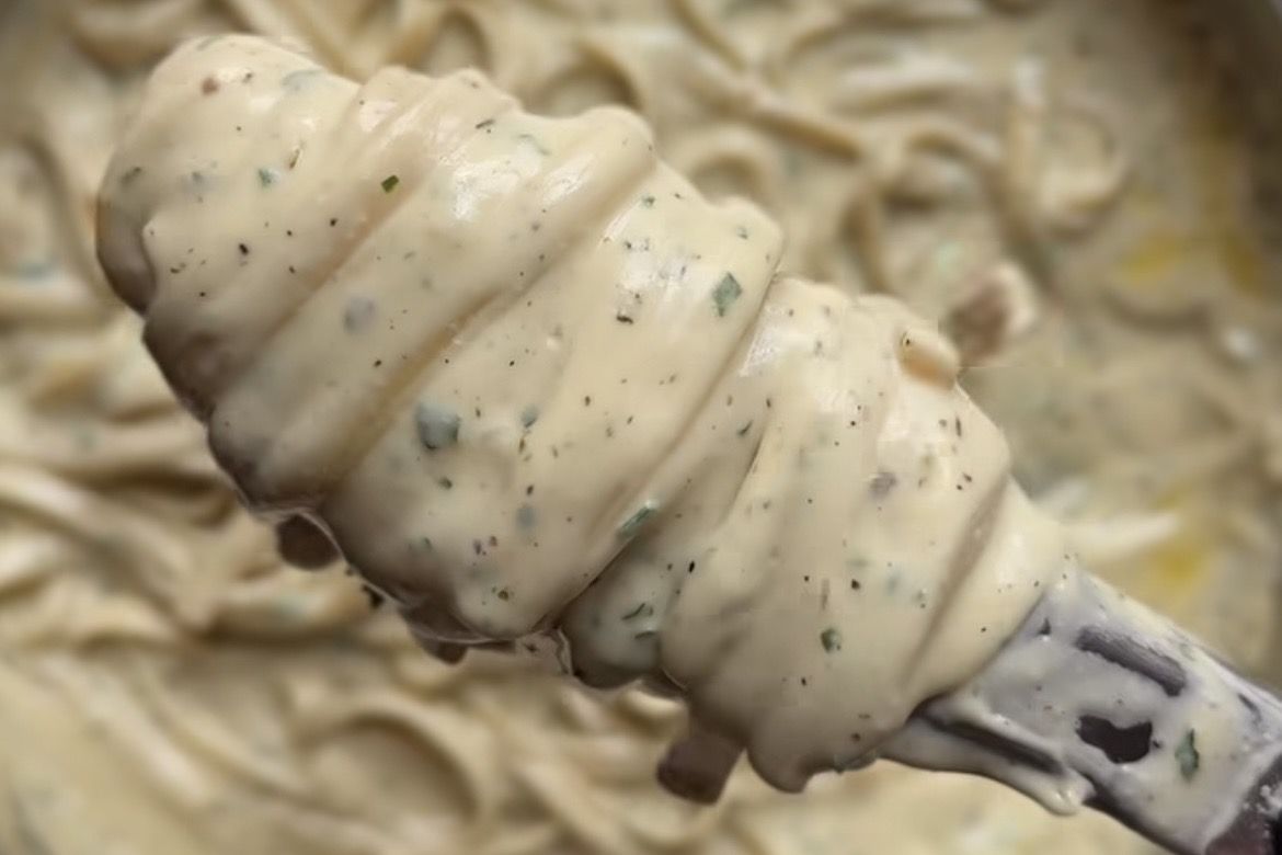 Gak Perlu ke Restoran! Ini Resep Fettuccine Alfredo Paling Creamy dan Bikin Nagih