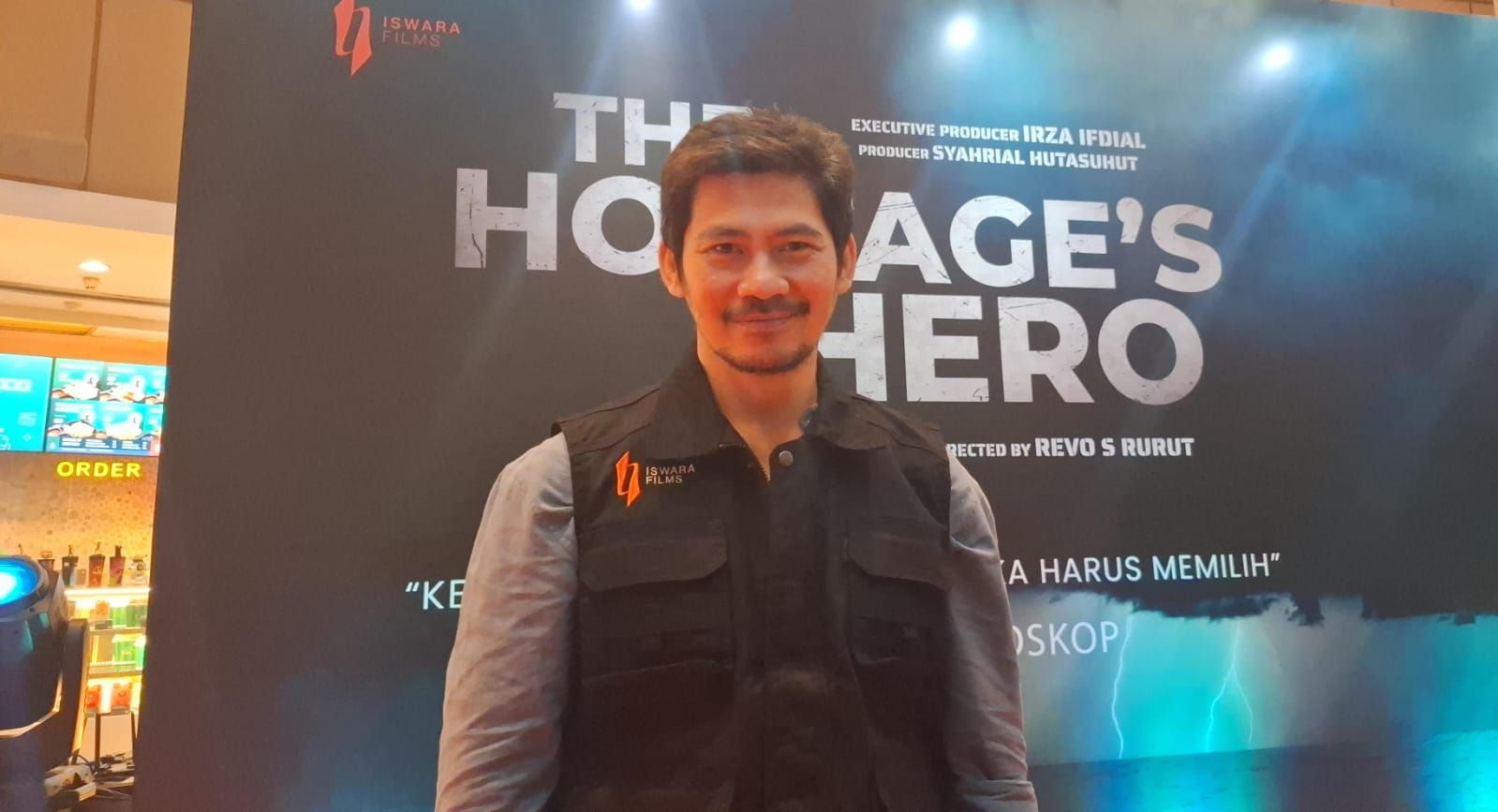 Penampakan Donny Alamsyah Jadi Komandan Kapal Perang TNI AL dalam Film The Hostage s Hero