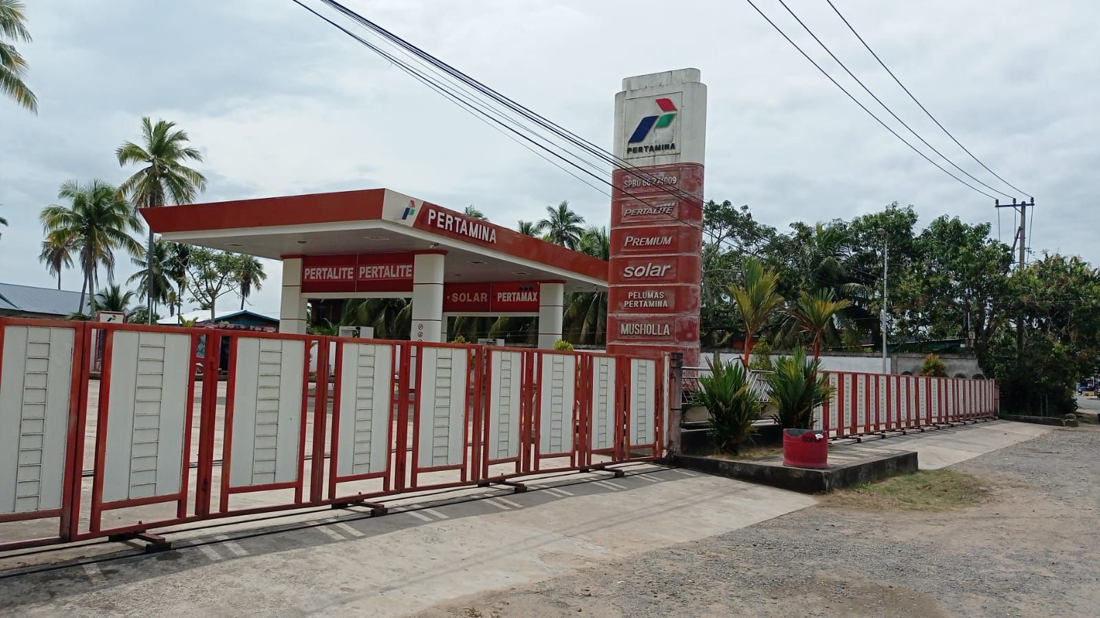 BBM Malaysia Naik Tajam, Warga Sebatik Tetap Beli karena BBM Indonesia Kosong