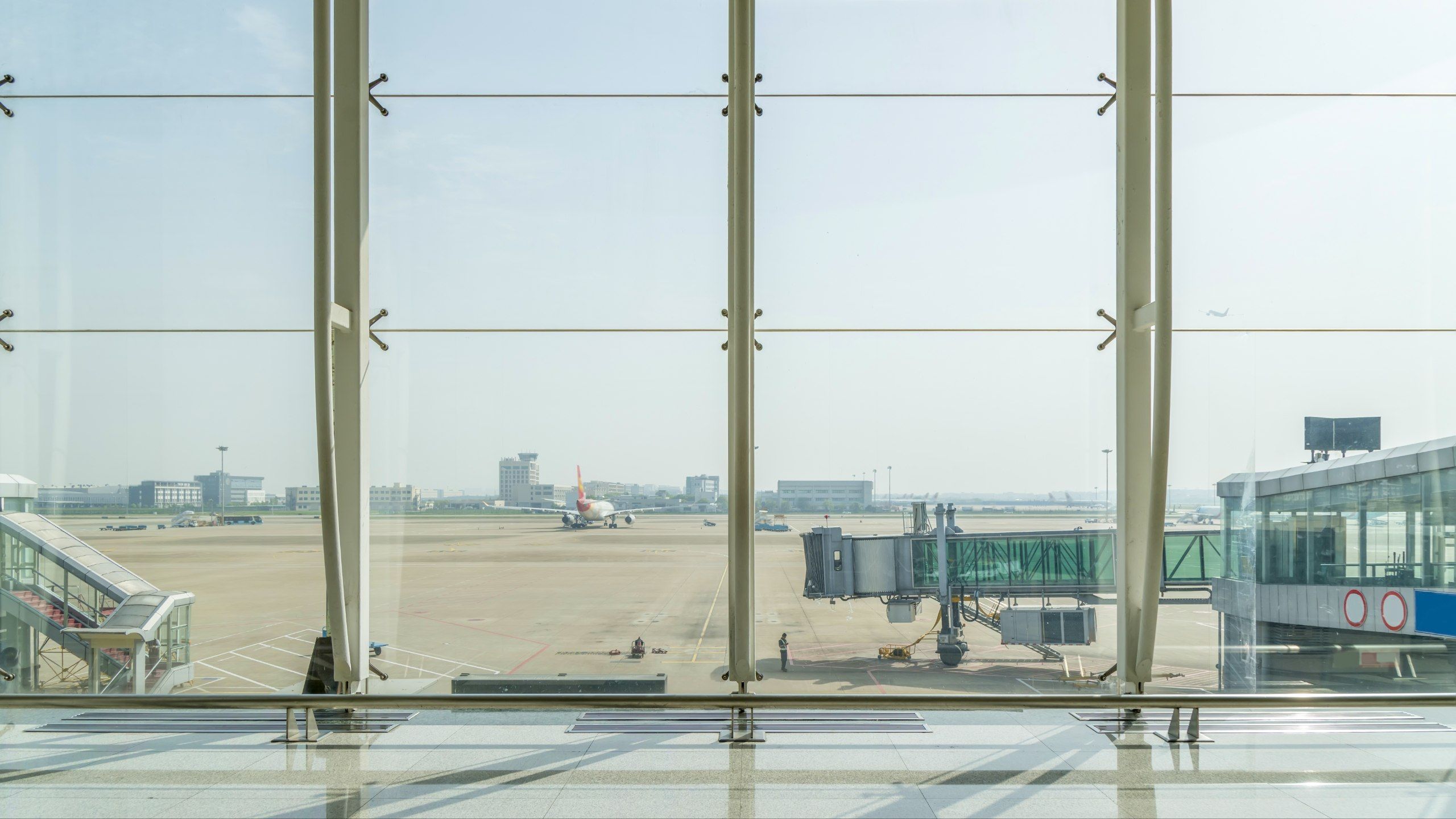 35 Caption di Bandara Bahasa Inggris yang Aesthetic dan Singkat