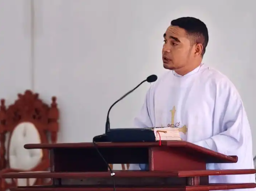 Makna kebangkitan jadi ajakan perubahan diri dalam perayaan Paskah di Kaimana