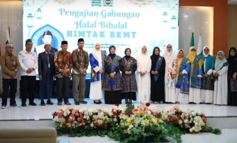 Pengajian Akbar Himtak Mimika Perkuat Silaturahmi dan Dorong Inovasi Umat