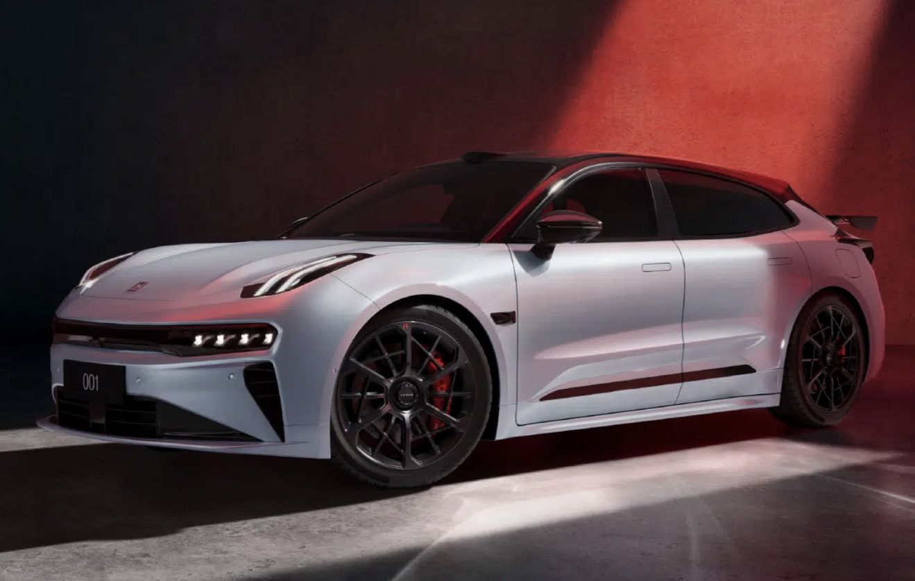 Zeekr 001 Ulang Tahun ke-5: 912 HP, Isi Baterai 10 Menit