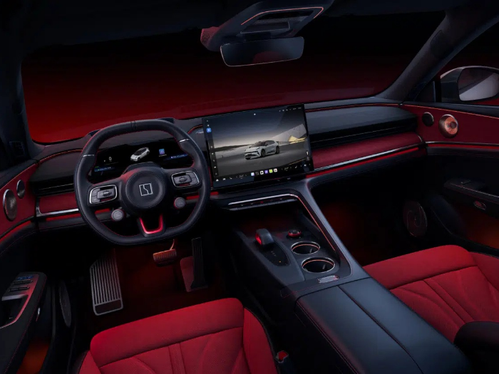Zeekr 001 Ulang Tahun ke-5: 912 HP, Isi Baterai 10 Menit