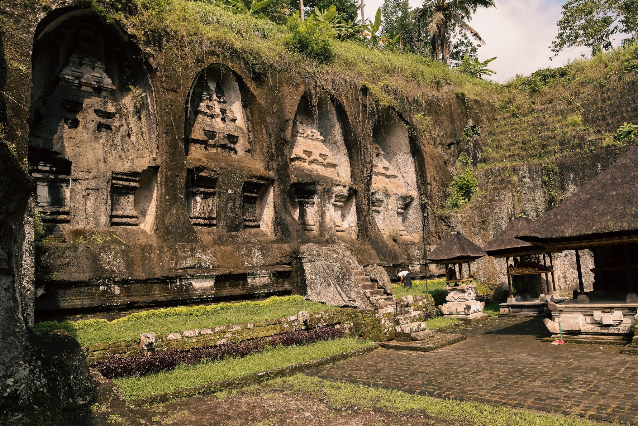 Eksplor Gunung Kawi Tampaksiring, Tujuan Wisata Bali yang Jangan Sampai Terlewatkan