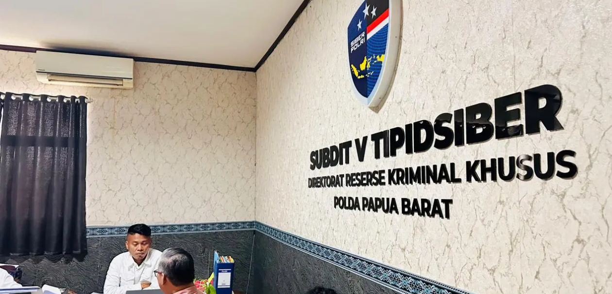 Tim Hukum Filep Wamafma Konsultasi ke Polda Soal Dugaan Pencemaran Nama Baik