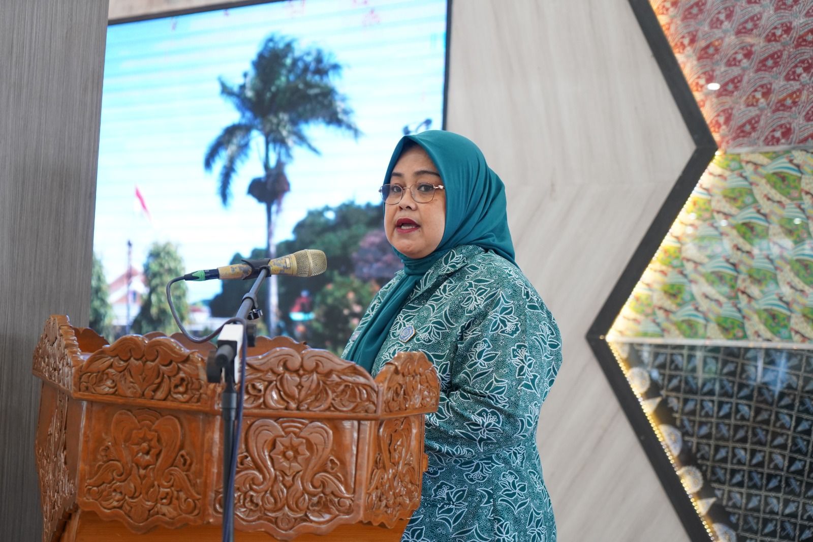 TP PKK Garut Sosialisasikan Juknis Gelari Pelangi untuk Tingkatkan Kualitas Keluarga