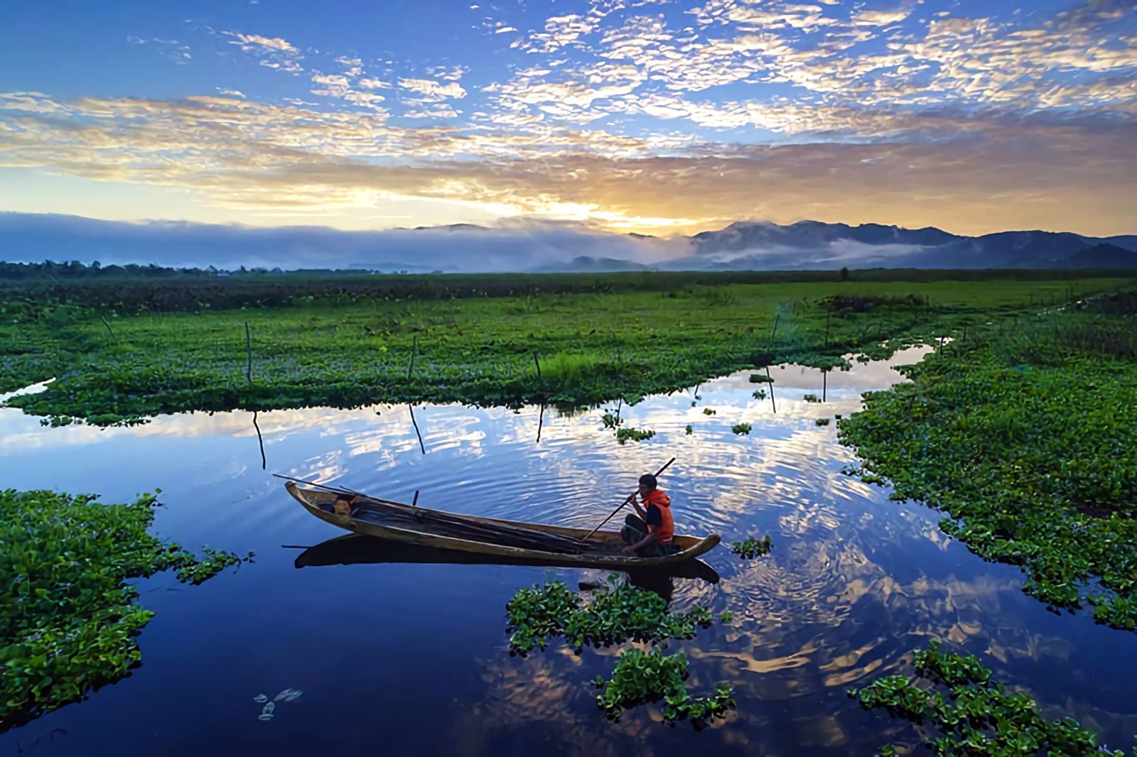 7 Fakta Danau Lebo, Destinasi Hidden Gem di Sumbawa yang Masih Alami Banget
