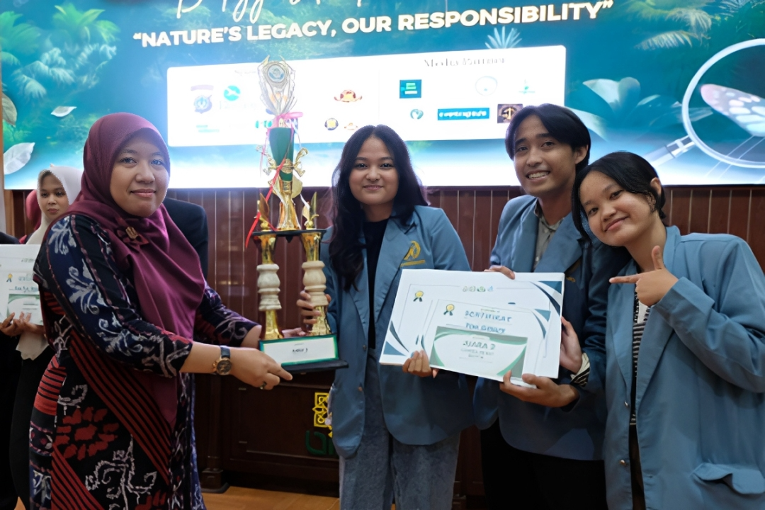Tim Cihuy ISI Yogyakarta Sabet Juara II, Angkat Isu Lingkungan di Ajang Debat Nasional